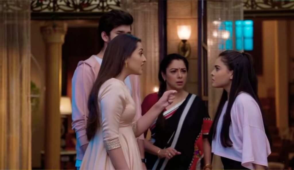 Anupama: Pakhi shouts at Nandini; Anupamaa slaps Pakhi